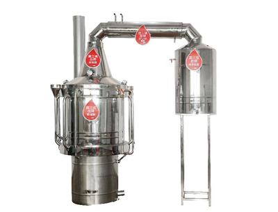 新型釀酒設(shè)備與木甑相比,有什么獨(dú)特之處?